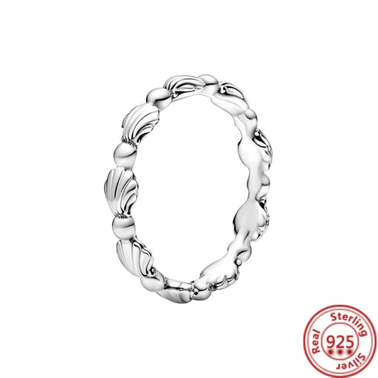Anillo conchas geométrico