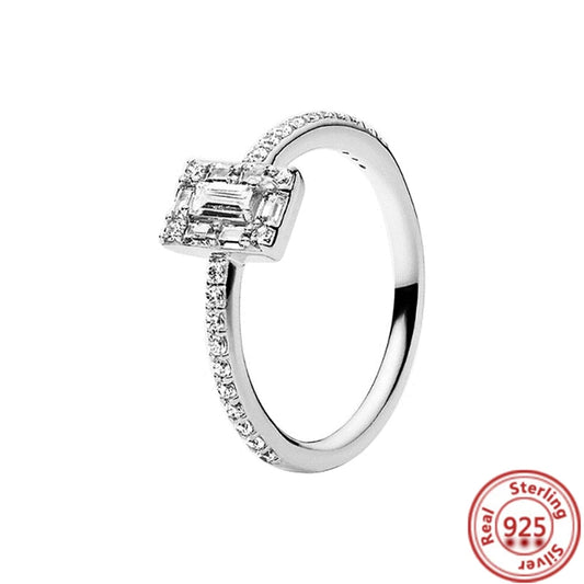 Anillo piedra cuadrada y circonitas